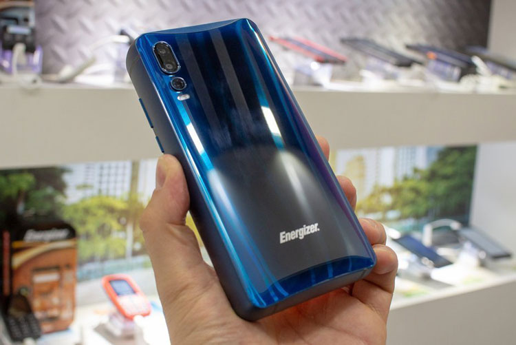 Смартфон Energizer Power Max P18K Pop