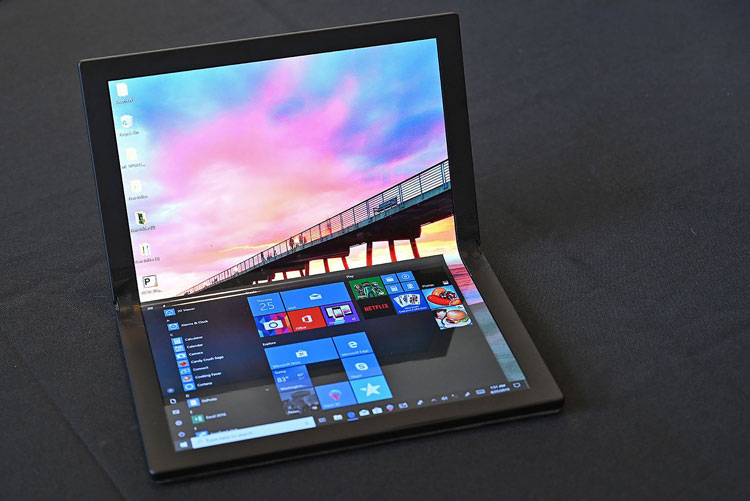 Ноутбук с гибким дисплеем Lenovo