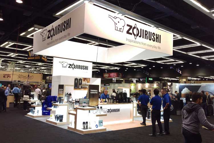 Стенд Zojirushi на выставке Global Coffee Expo в Сиэтле, США