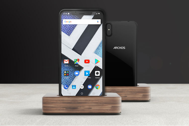 Смартфон ARCHOS