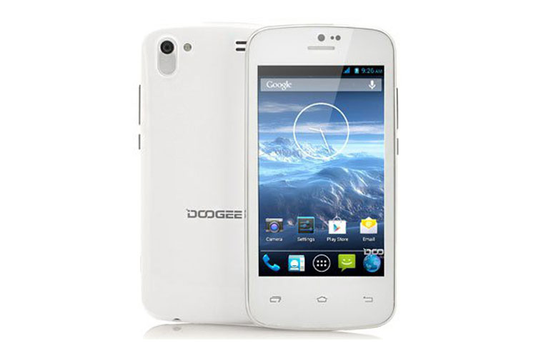 Смартфон DOOGEE COLLO DG100, первая модель бренда DOOGEE COLLO DG100