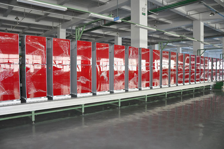 Готовая продукция на заводе Magic Appliance Corporation Готовая продукция на заводе Magic Appliance Corporation