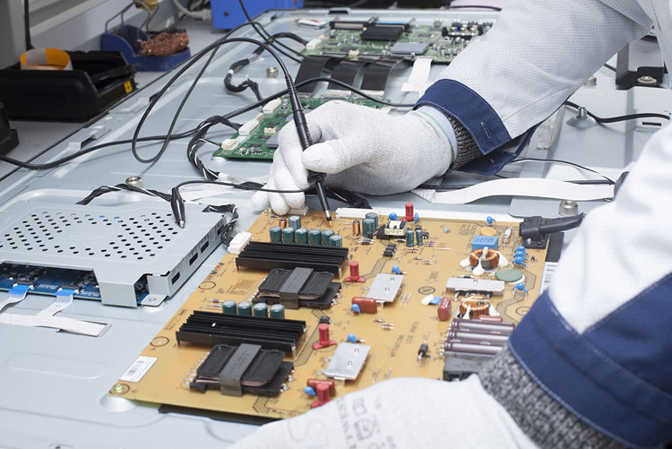 Сборка телевизоров Philips