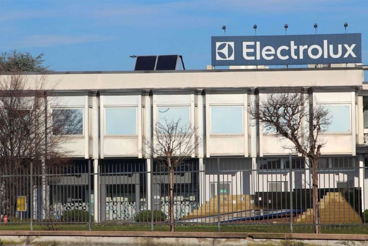 Завод Electrolux в городе Соларо Завод Electrolux в городе Соларо